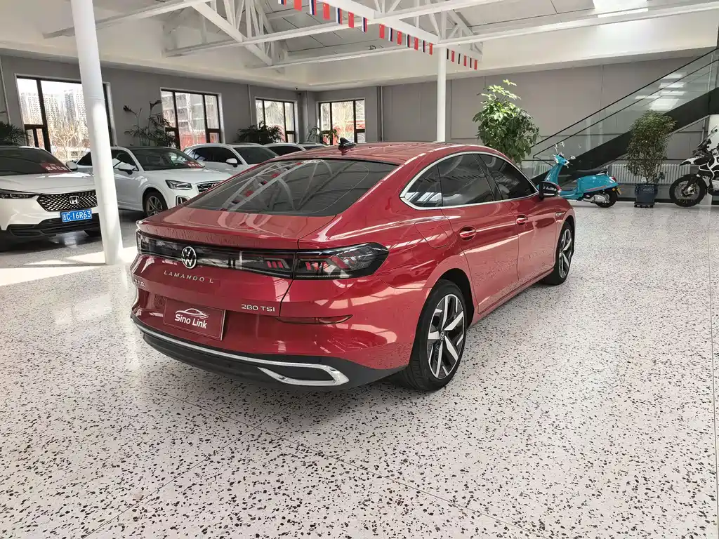 Lamando Lamando L 280 TSI DSG Spicy Cool