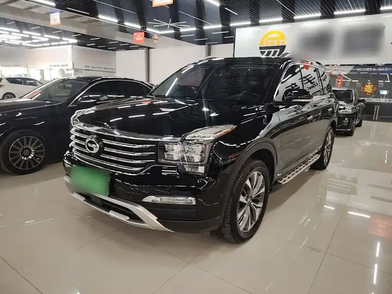 GAC Trumpchi GS8 320 T 2 WD Luxury Connected (7-seat)