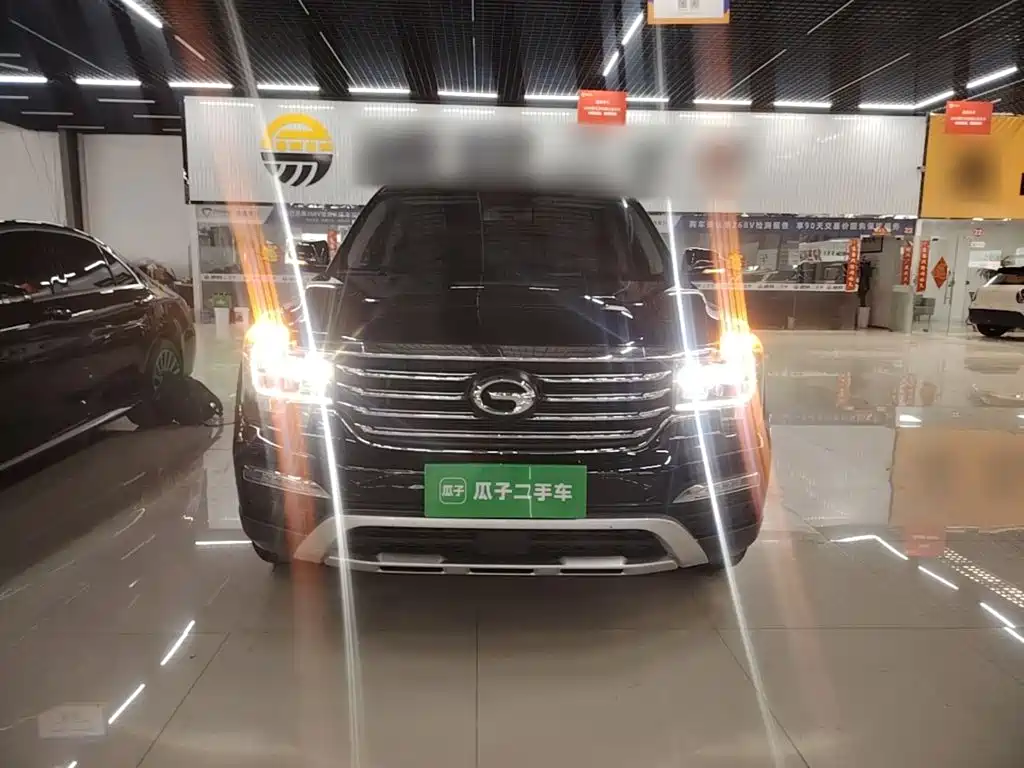 GAC Trumpchi GS8 320 T 2 WD Luxury Connected (7-seat)
