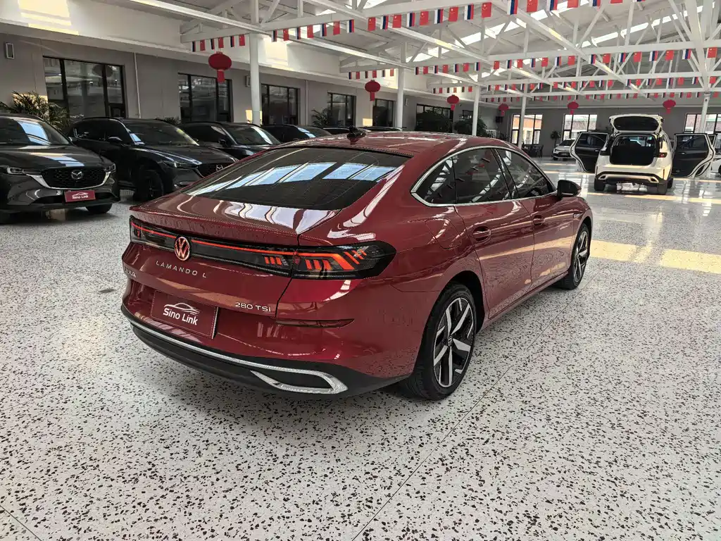 Lamando Lamando L 280 TSI DSG Spicy Cool