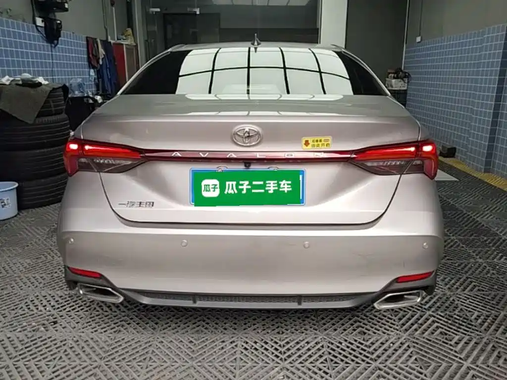 Avalon 2.0 L Select