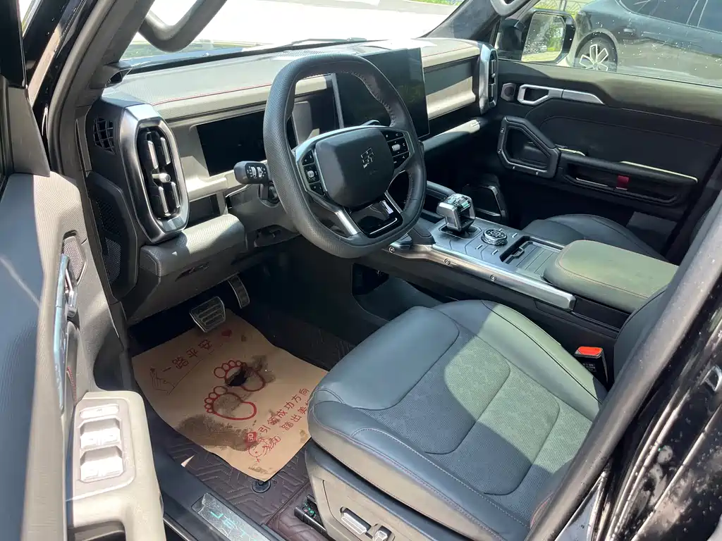 Jetour Traveller 2.0 T 4 WD Cross PRO+