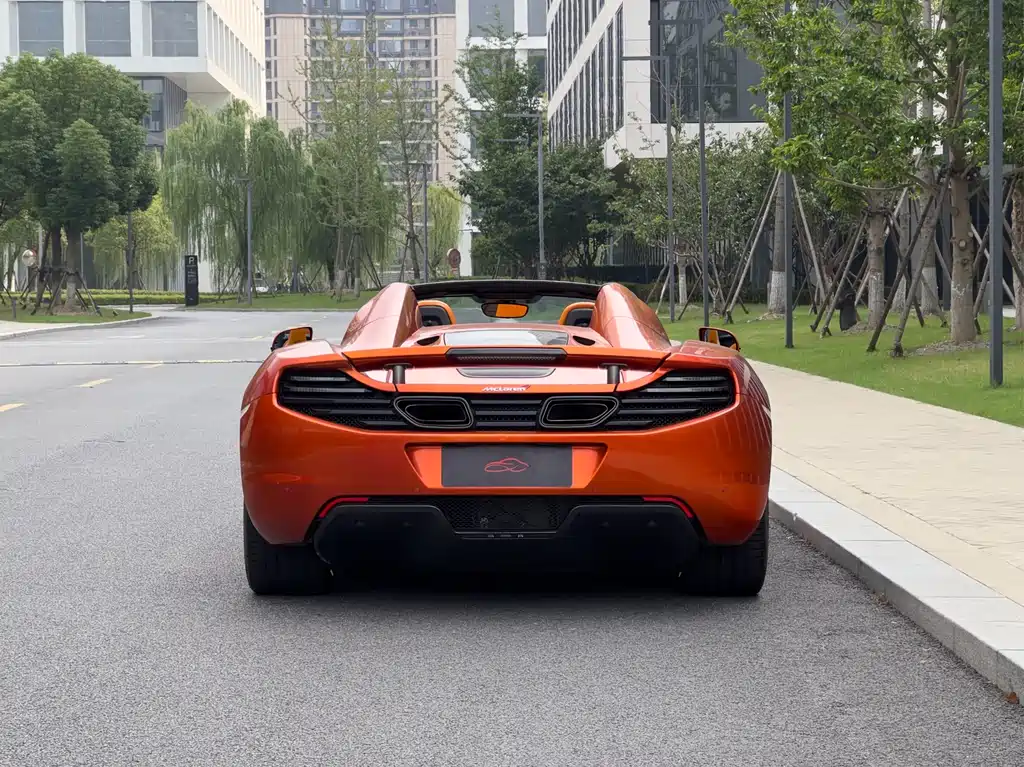 McLaren 12 C 3.8 T SPIDER