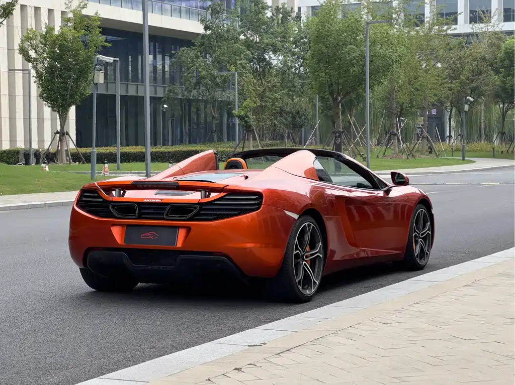 McLaren 12 C 3.8 T SPIDER