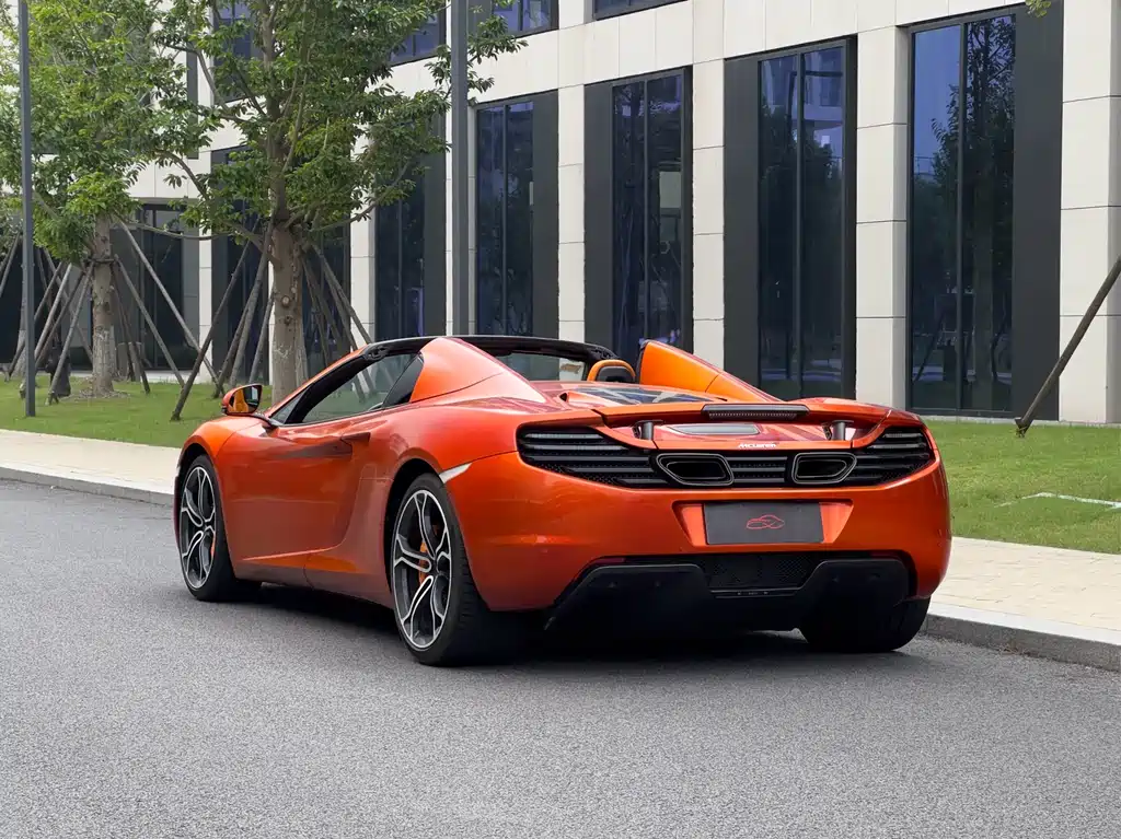 McLaren 12 C 3.8 T SPIDER