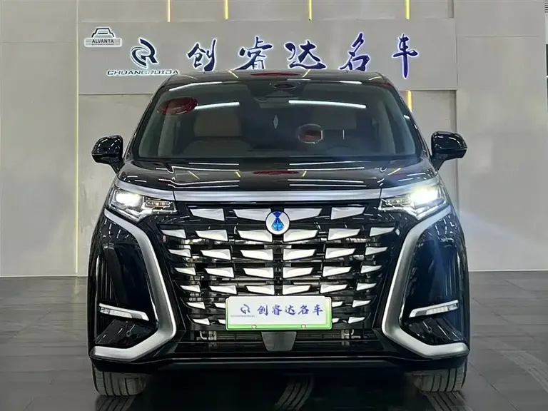 Denza D9 DM-i 970 4 WD Flagship