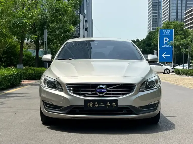 Volvo S60 S60 L T4 Smart Vision