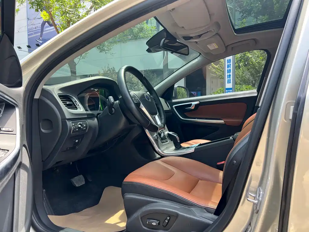 Volvo S60 S60 L T4 Smart Vision