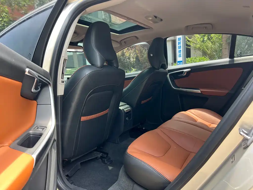 Volvo S60 S60 L T4 Smart Vision
