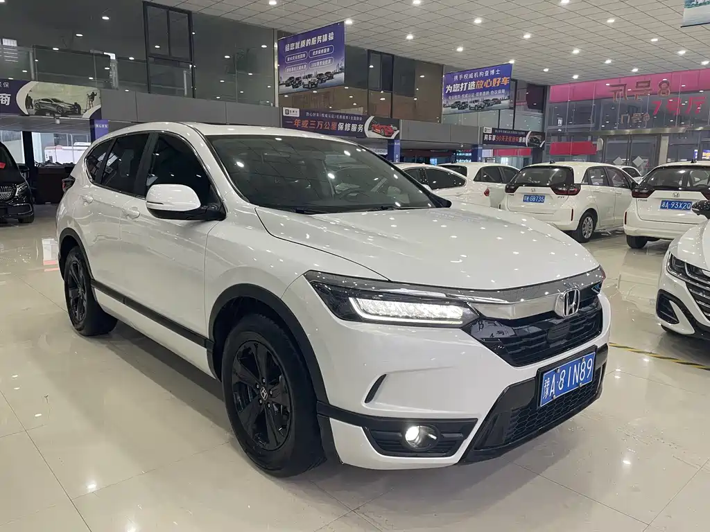 Breeze 240 TURBO CVT 2 WD Elite