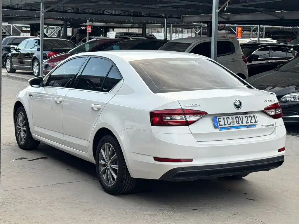 Octavia 1.5 L Auto Comfort