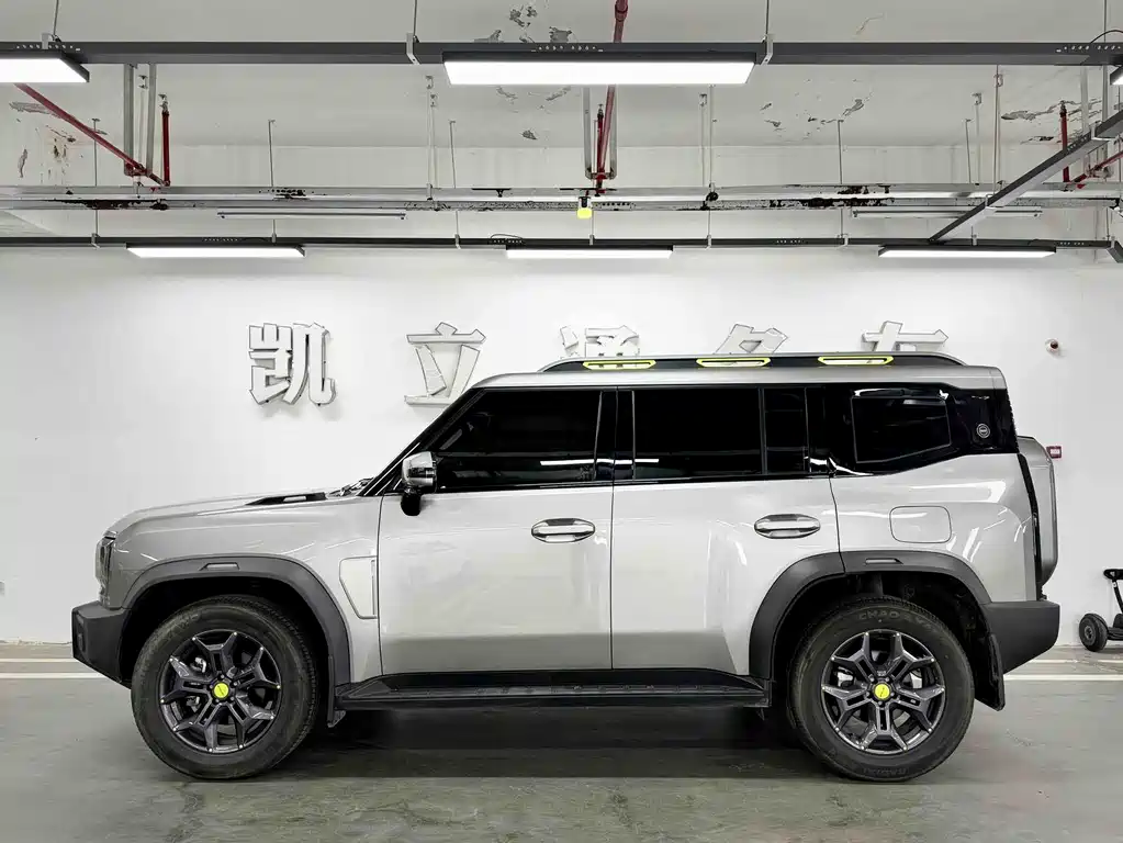 Jetour Traveller 2.0 T 4 WD Cross PRO