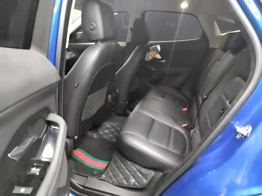 Jaguar E-PACE P200 S CN-V