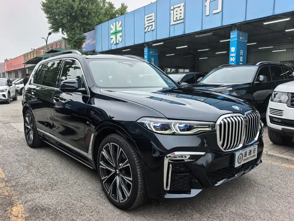 BMW X7 xDrive40 i Executive M Sport Package