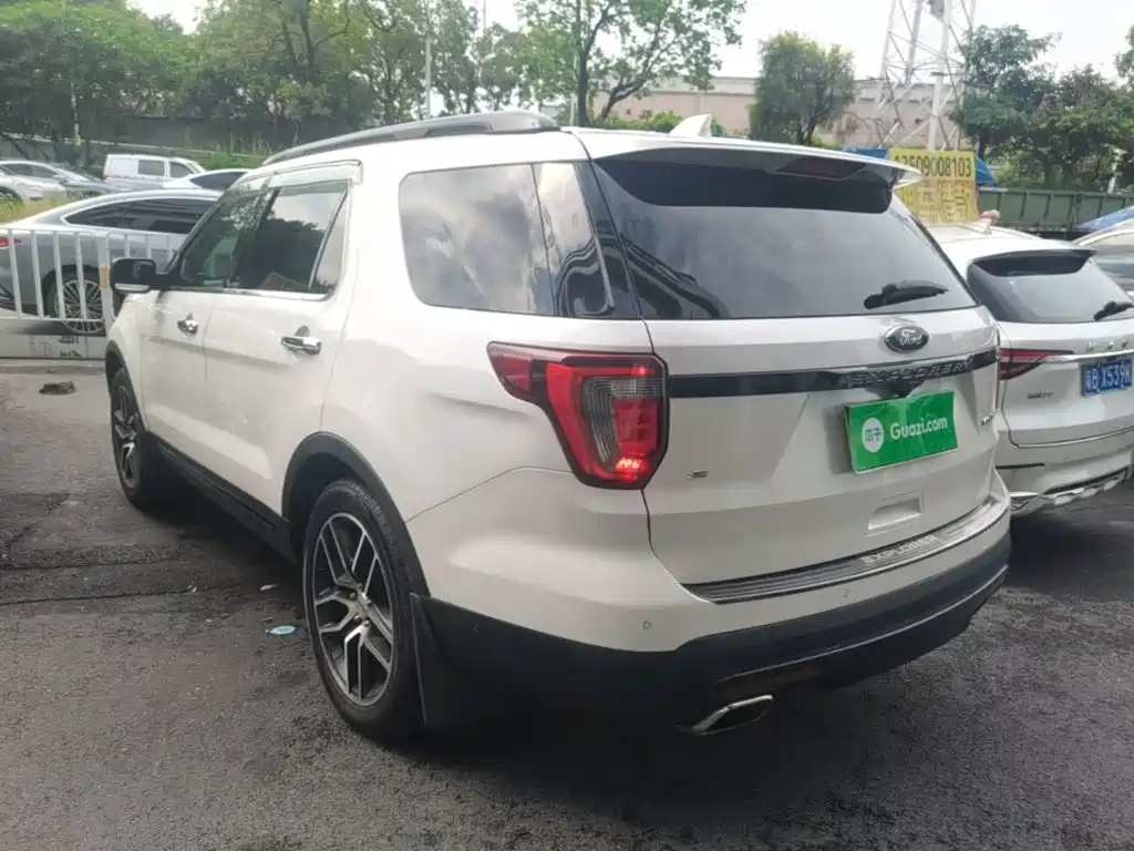 Explorer (Import) 3.5 T Sport