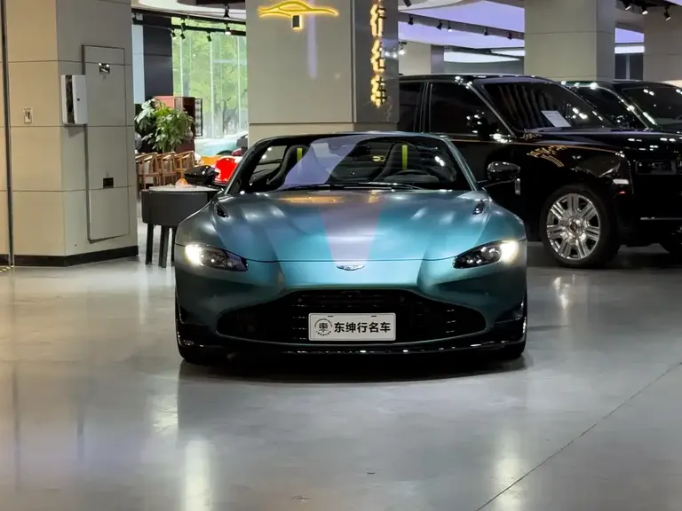 Aston Martin V8 Vantage V8 Vantage 2022款 4.0 T V8 F1 Edition Roadster