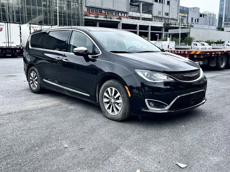Chrysler Pacifica PHEV (Import) 3.6 L PHEV