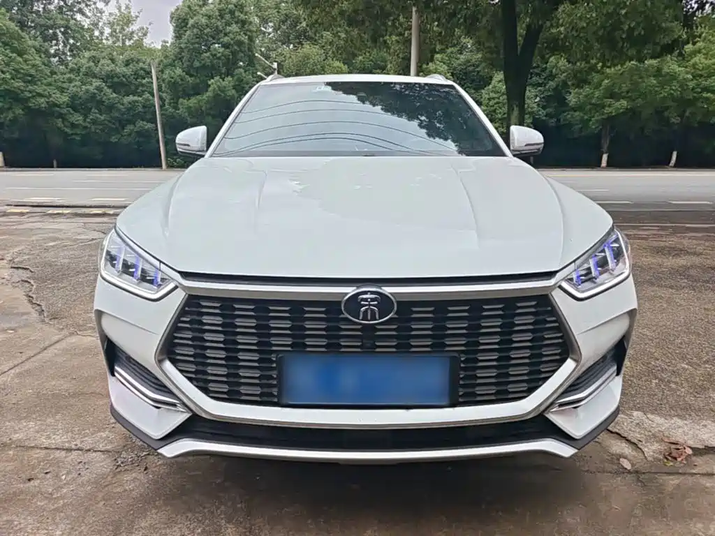 Song PLUS 1.5 T Auto Flagship