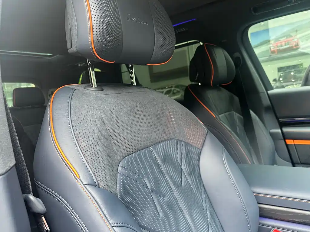 Zeekr 9 X Black Shine 70 kWh