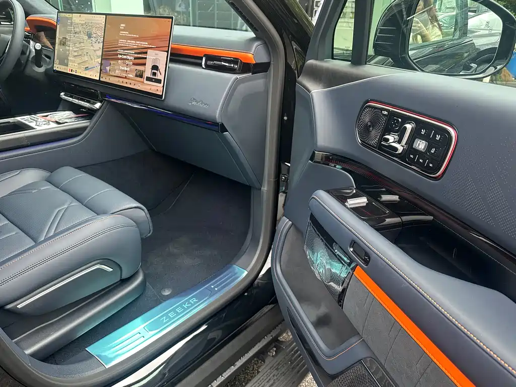 Zeekr 9 X Black Shine 70 kWh