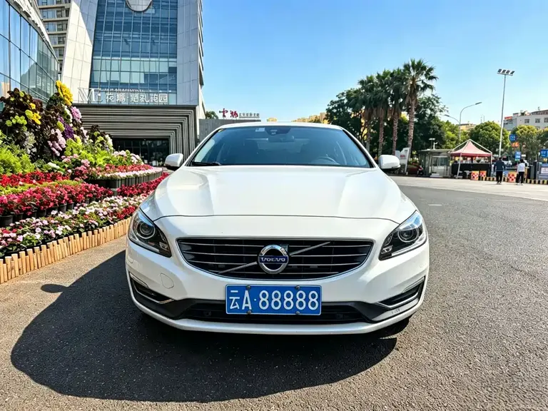 Volvo S60 S60 L T5 Smart Control