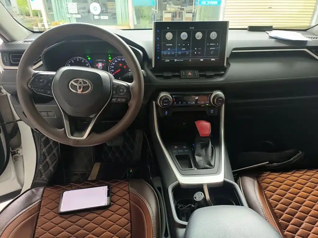 Wildlander 2.0 L CVT 2 WD Luxury