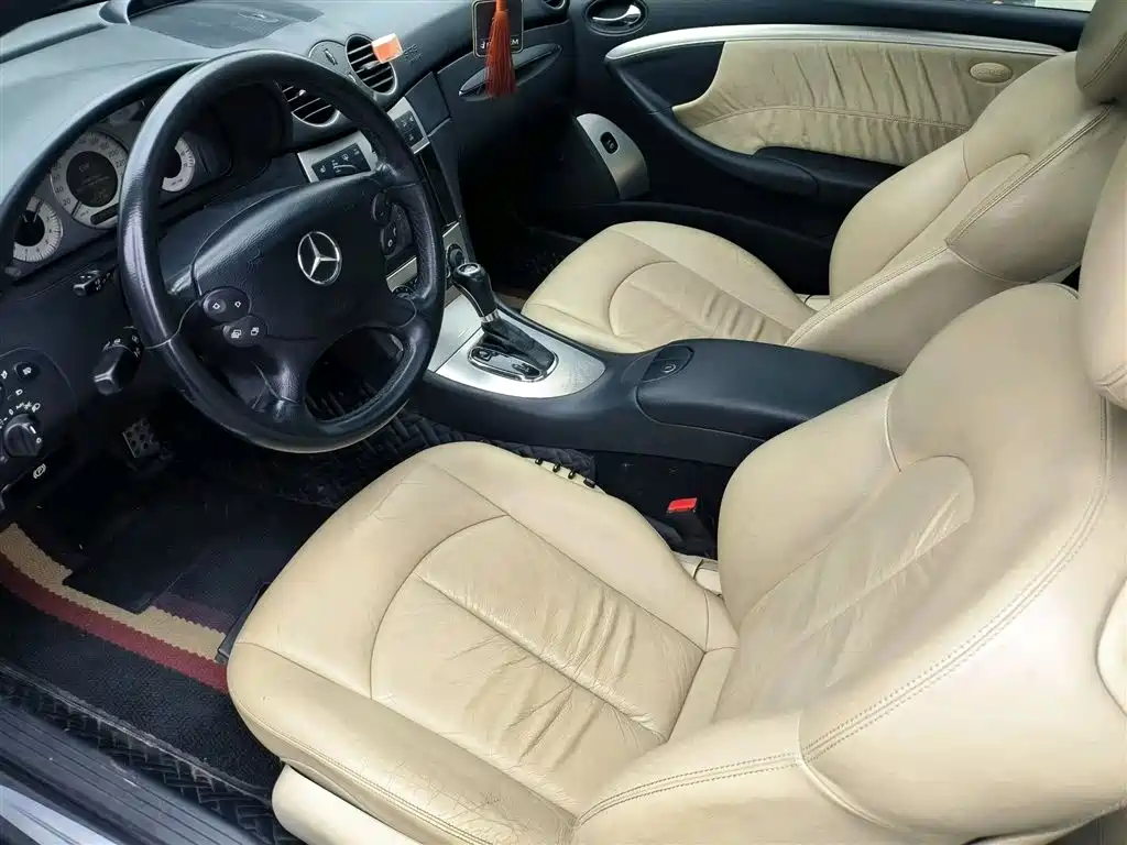Mercedes-Benz CLK-Class CLK 280 2-door Coupe