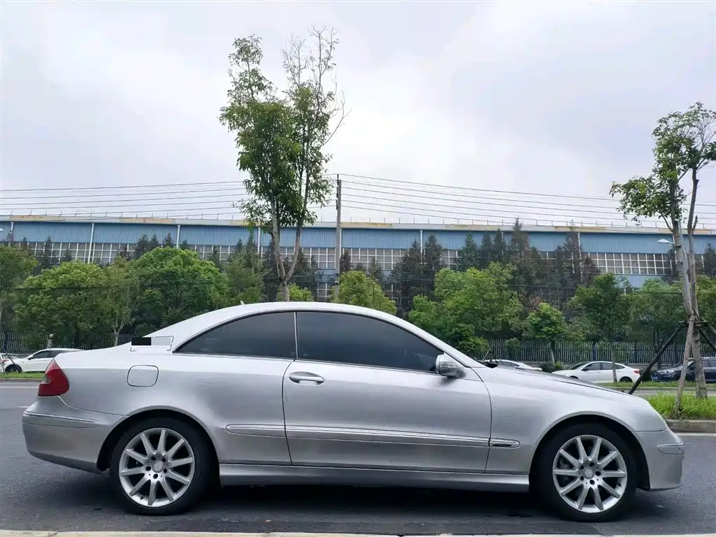 Mercedes-Benz CLK-Class CLK 280 2-door Coupe