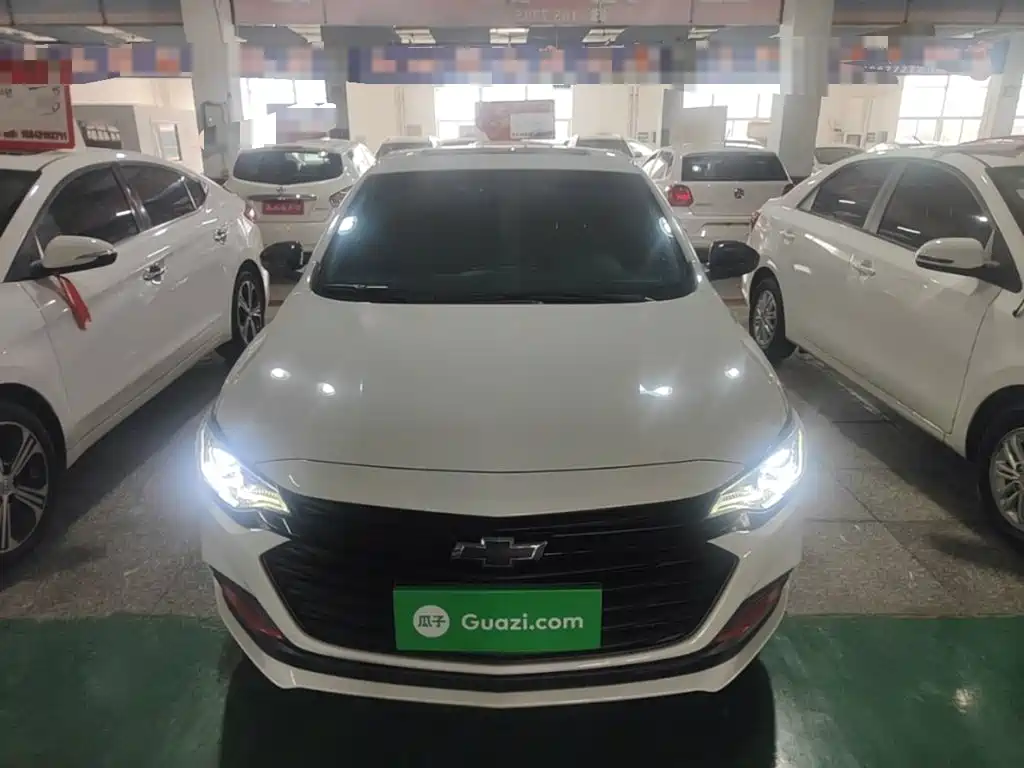 Monza Mild Hybrid Redline 320 T DCT Brisk