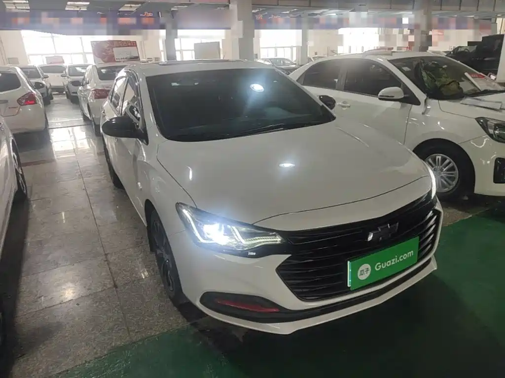 Monza Mild Hybrid Redline 320 T DCT Brisk