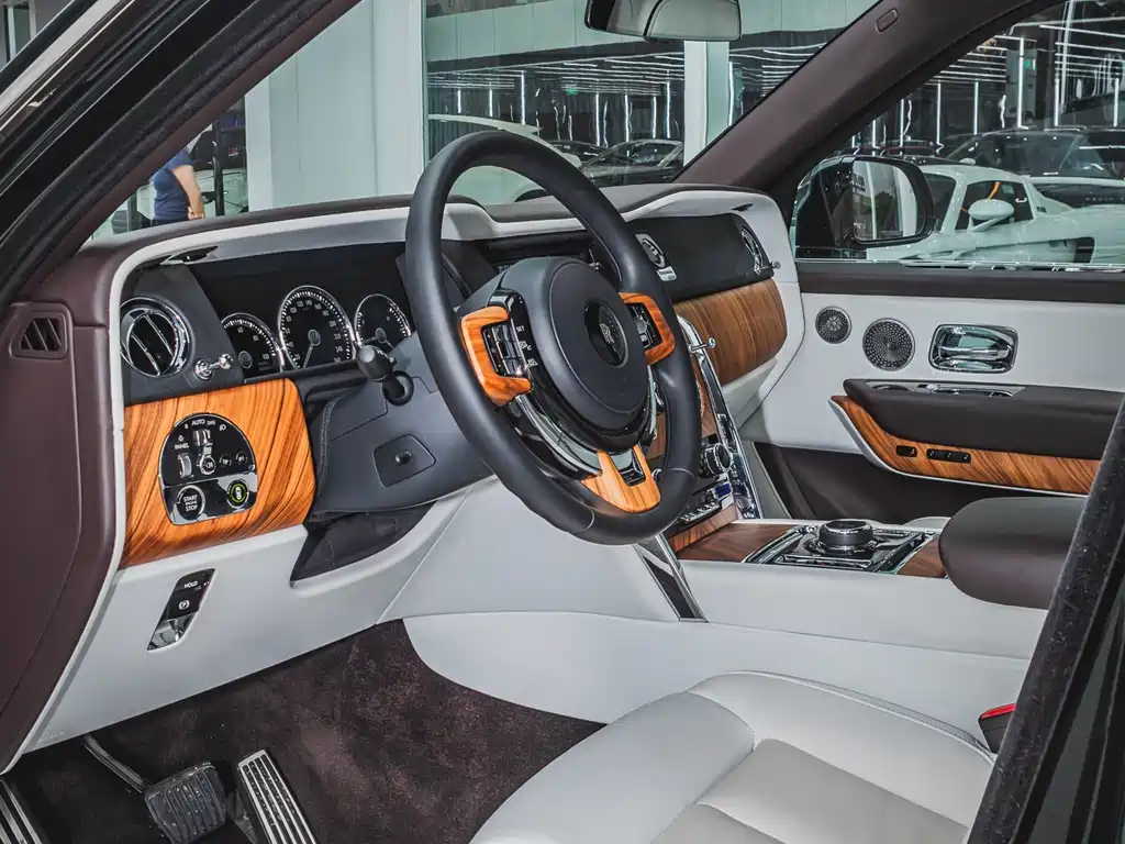 Cullinan 4-seat