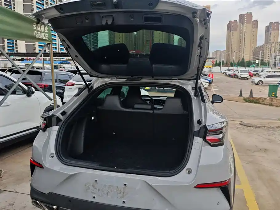 Changan UNI-T 1.5 T Distinguished