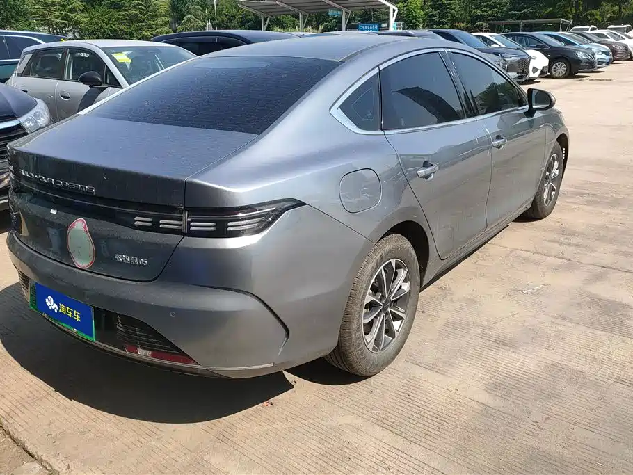 Destroyer 05 Glory DM-i 55 KM Luxury