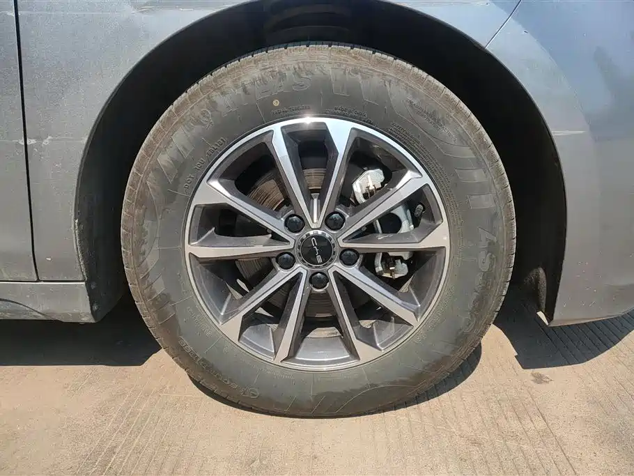 Destroyer 05 Glory DM-i 55 KM Luxury