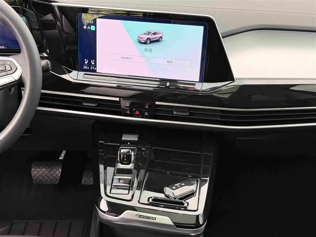Talagon 380 TSI 4 WD Flagship Victory Realm 6-seat