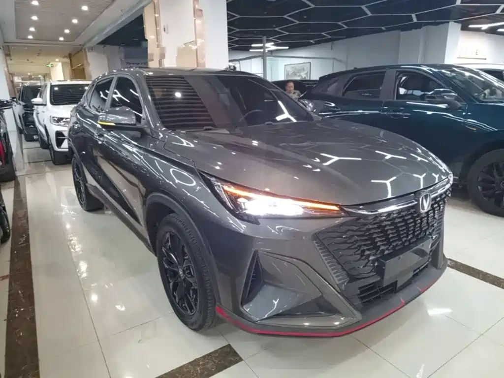 Changan X5 PLUS 1.5 T DCT Outstanding