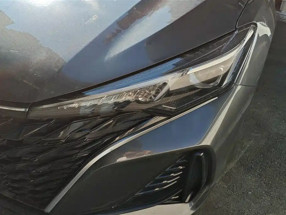 Eado PLUS 1.5 L Manual Luxury