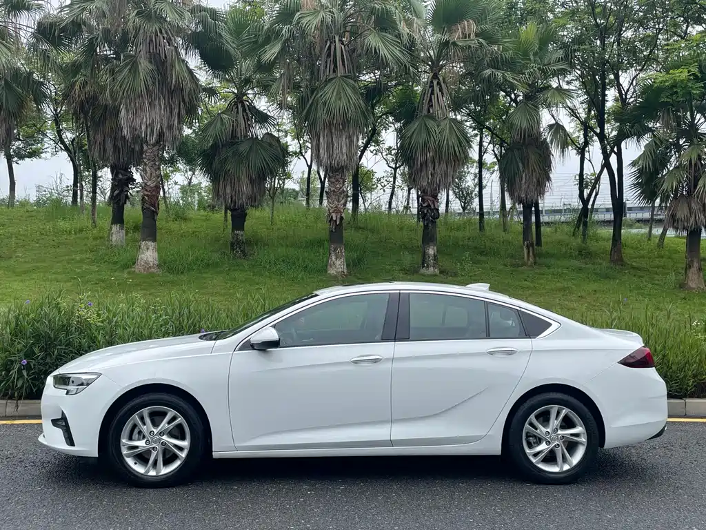 Regal 552 T Elite