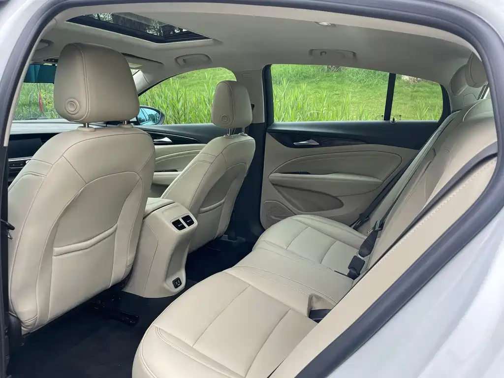 Regal 552 T Elite