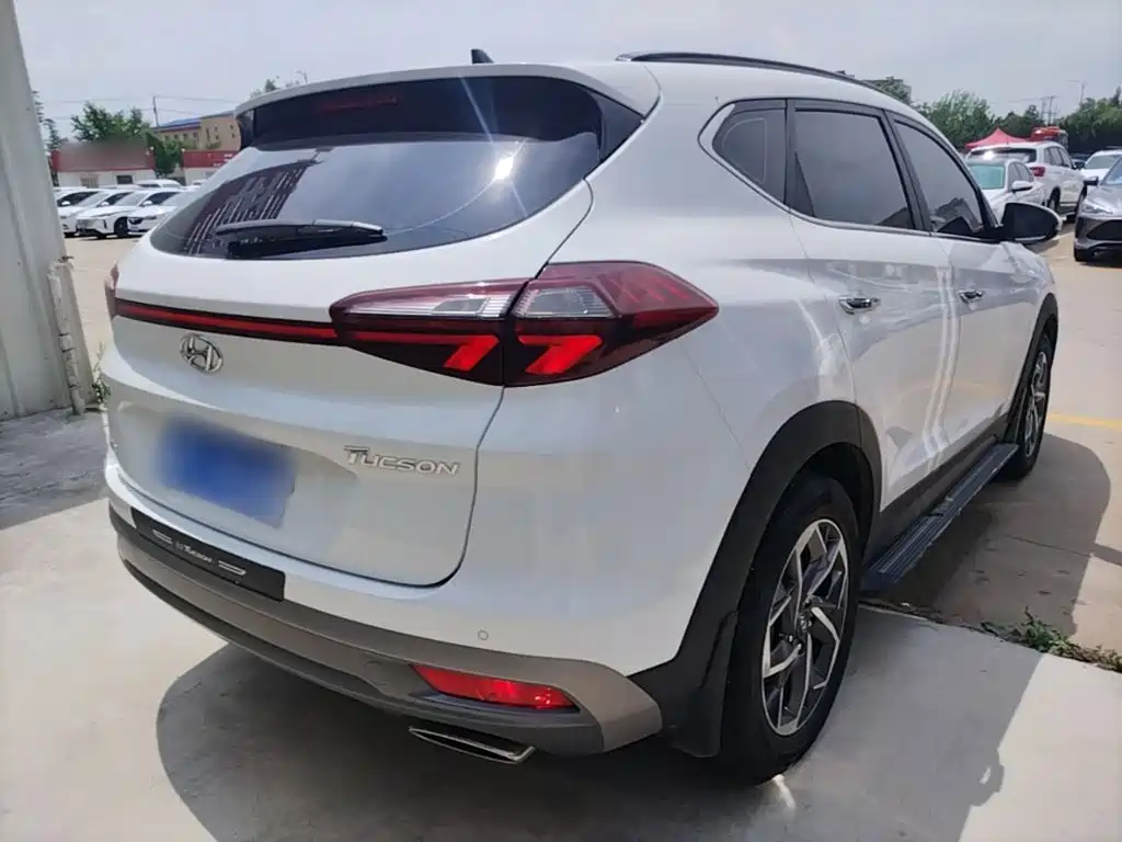 Tucson 280 TGDi 2 WD GLS Fashion CN-VI