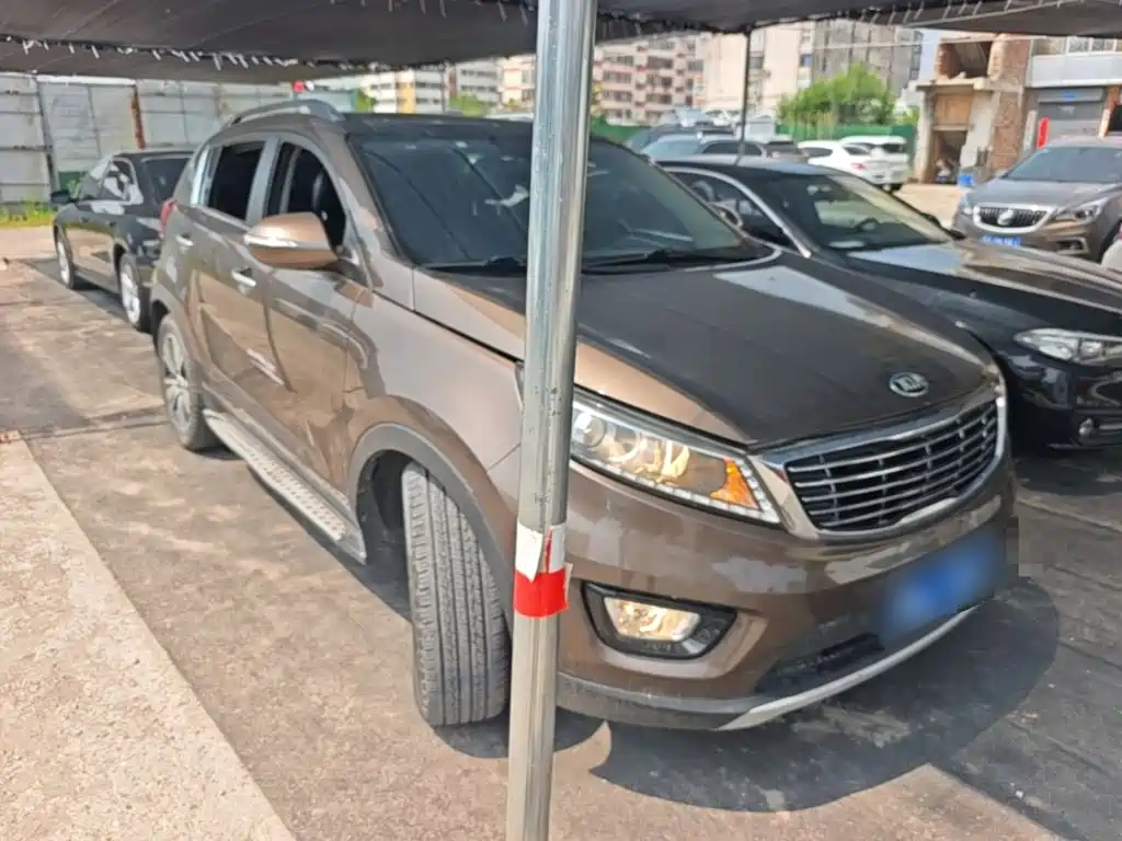 Sportage 2.0 L Auto 2 WD DLX