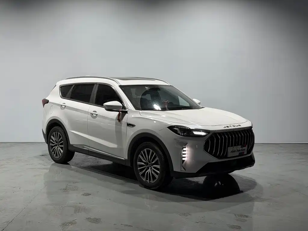 Jetour X70 PLUS 1.5 T DCT Brave PLUS 7-seat