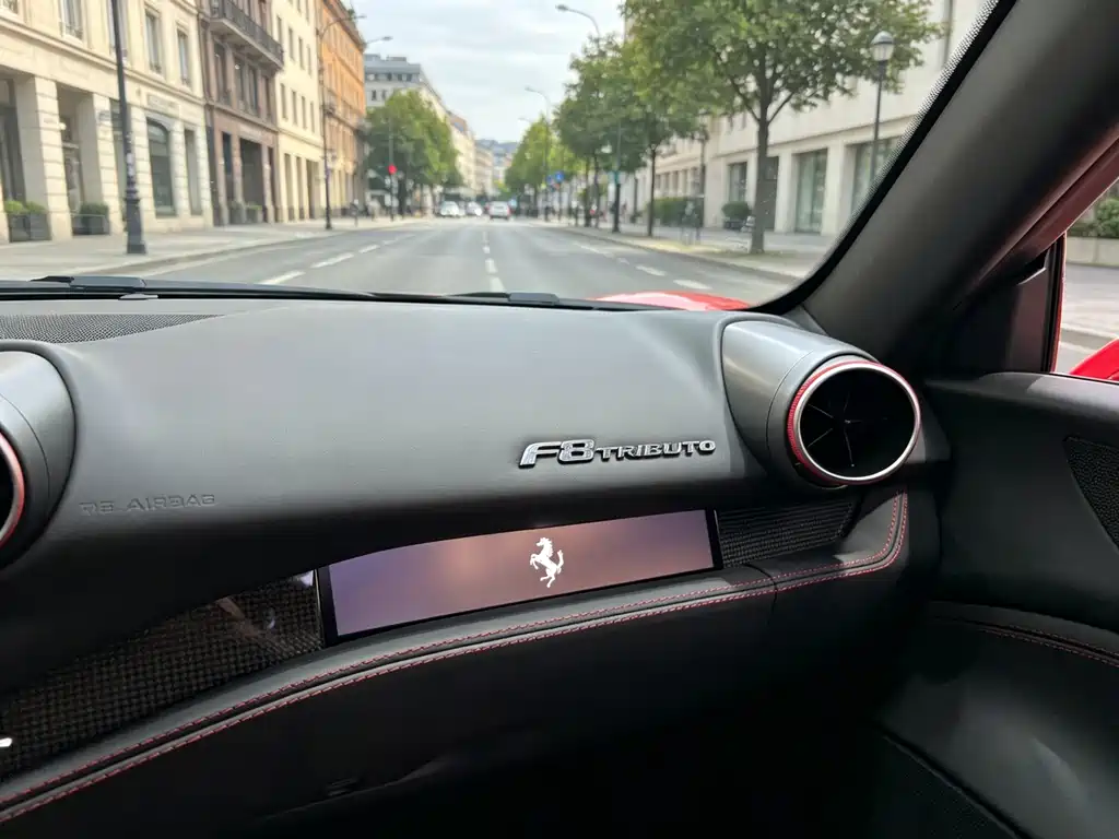 Ferrari F8 Tributo 3.9 T V8