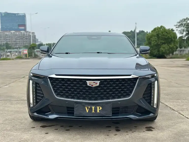 Cadillac CT6 28 T Distinguished