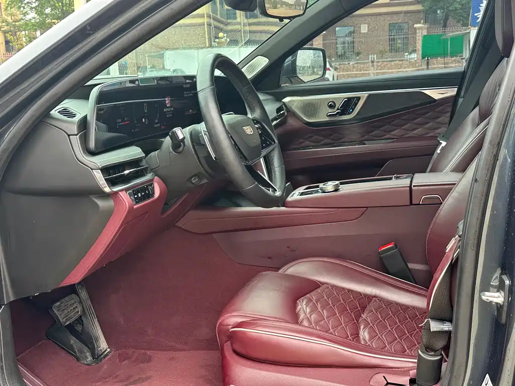 Cadillac CT6 28 T Distinguished