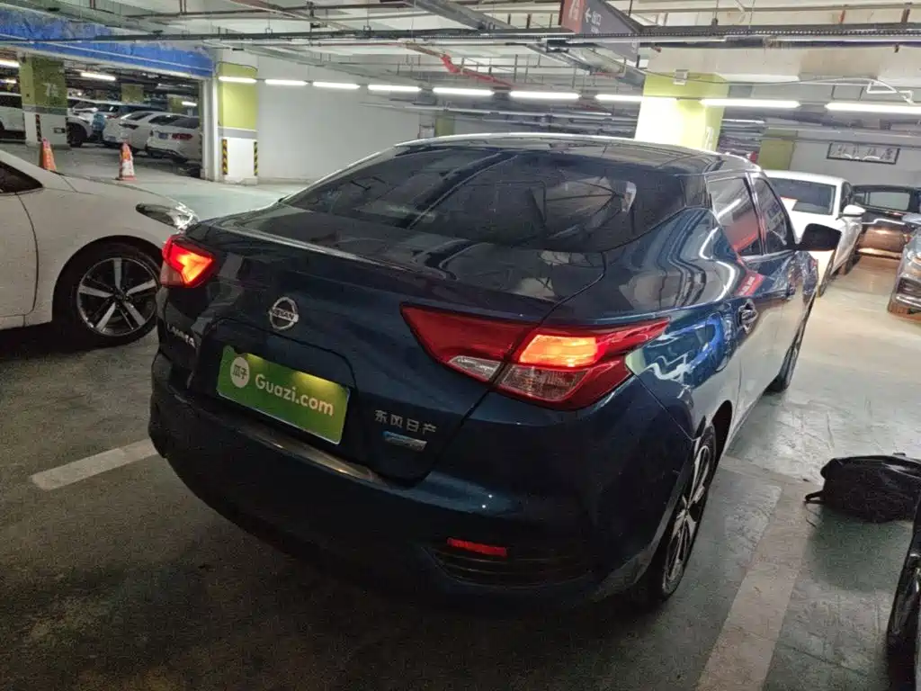 Lannia 1.6 L CVT Cool