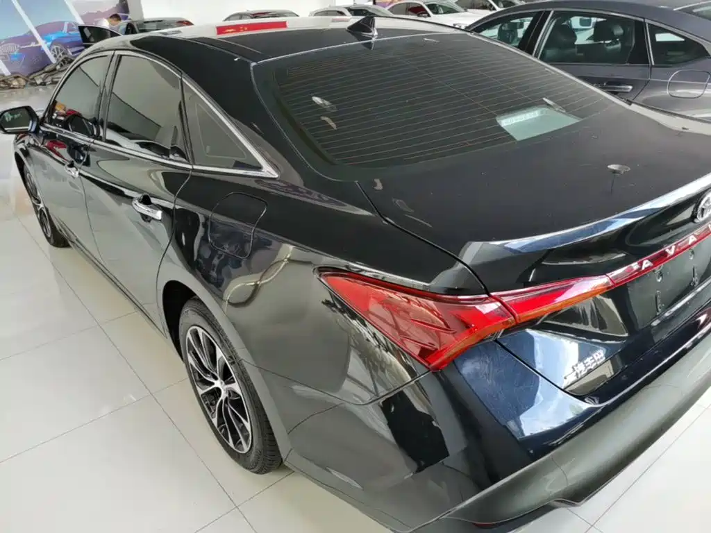 Avalon 2.0 L Luxury