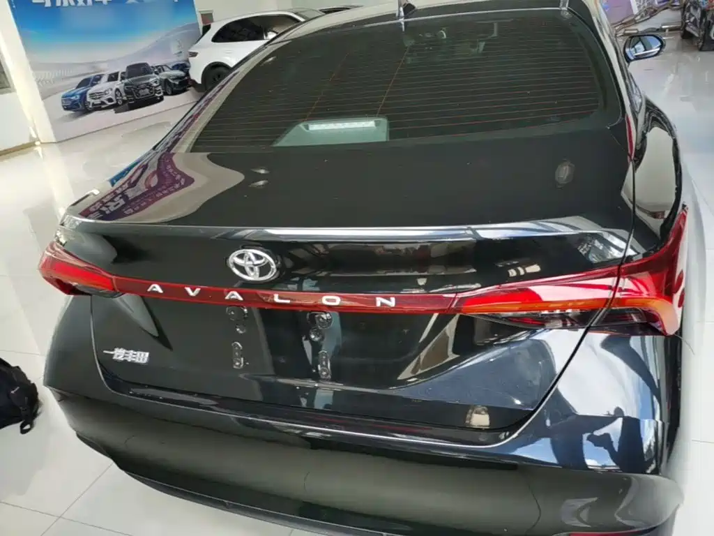 Avalon 2.0 L Luxury