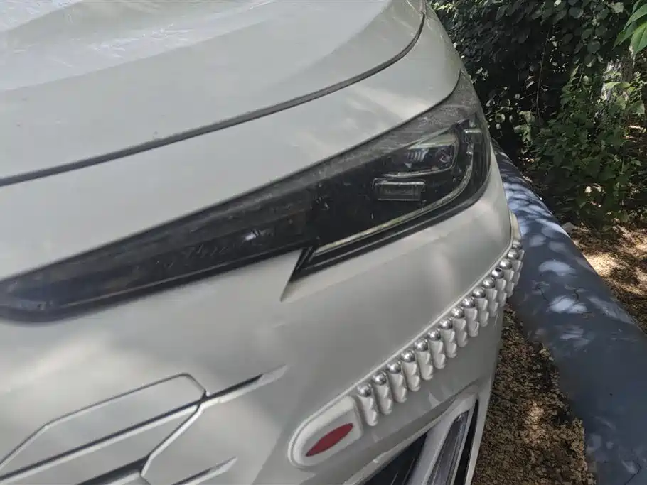 Changan UNI-K 2.0 T Distinguished