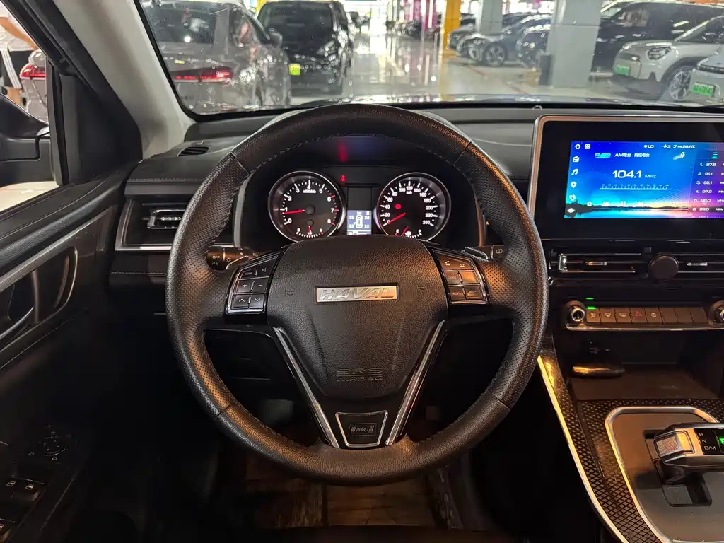 Haval M6 PLUS 1.5 T DCT Luxury Connected